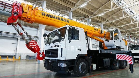 Автомобильный кран Ивановец КС-45717А-1Р МАЗ-6312C3 25 тонн