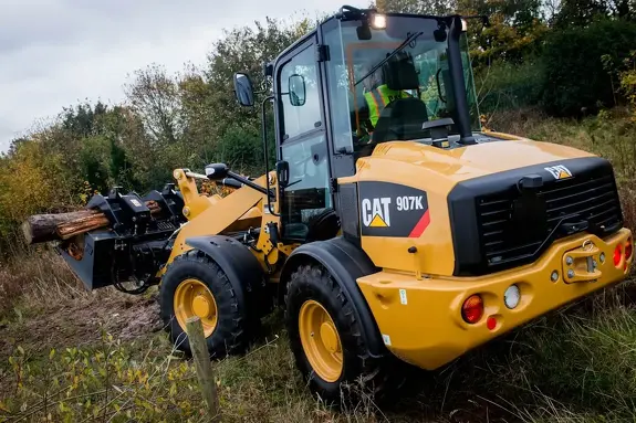 Аренда фронтального погрузчика CAT 907K