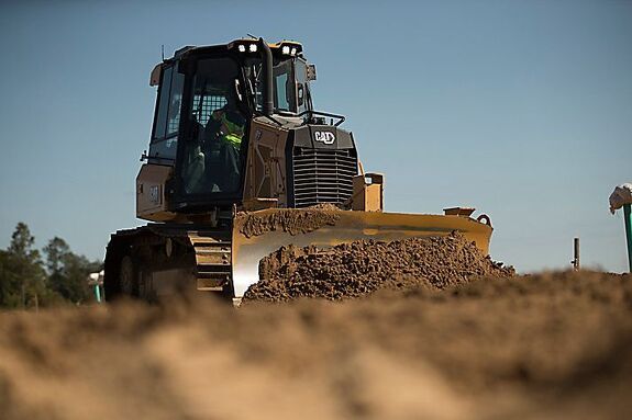 Аренда гусеничного бульдозера CAT D1