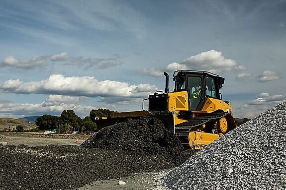 Аренда гусеничного бульдозера CAT D5