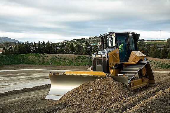 Аренда гусеничного бульдозера CAT D5